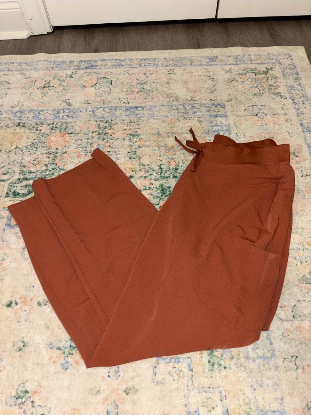 Women’s Rust Wide-Leg mandala scrub Pants